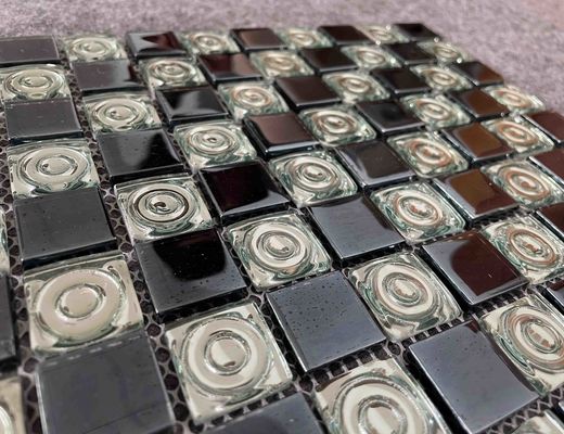 Buy Iridescent Polished Black White Floor Tile , 1.36kgs Electroplating Recycled Glass Mosaic Tiles online manufacture