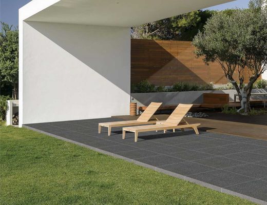 Buy 30x60cm 60x60cm Contemporary Residential Building Granite Floor Anti Slip Thick 20mm online manufacture